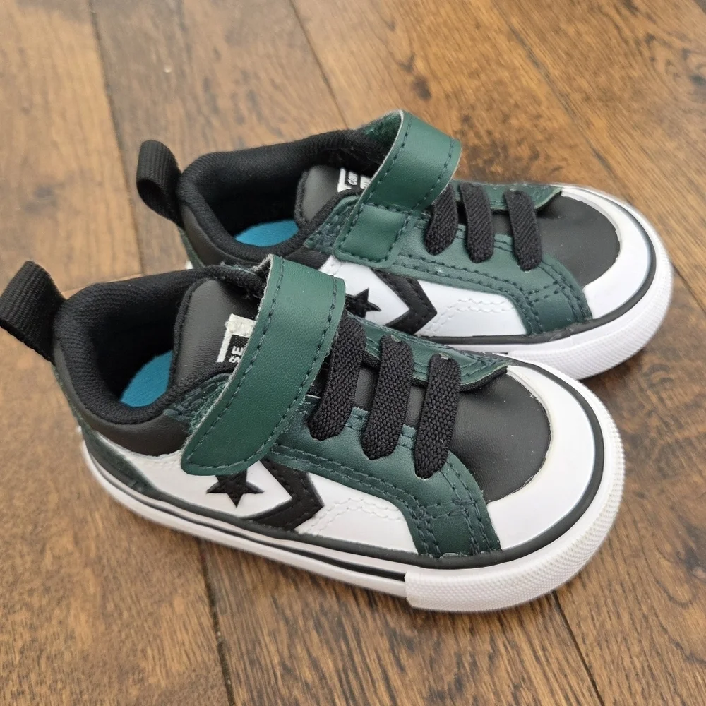 Converse Pro Blaze Baby Leather Strap Shoes in Green Envy/White/Black Size 4